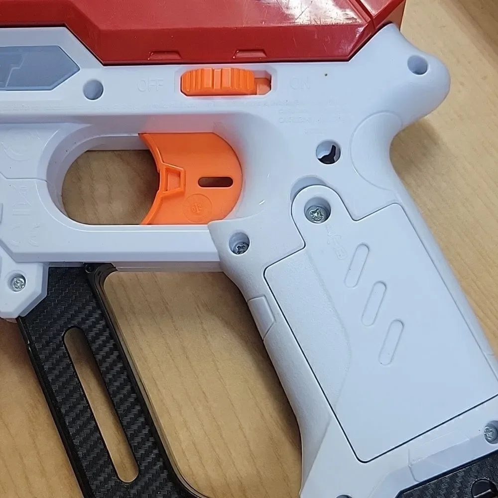 X-Shot‎ Laser Tag Toy Guns with Glasses, Battery Powered.